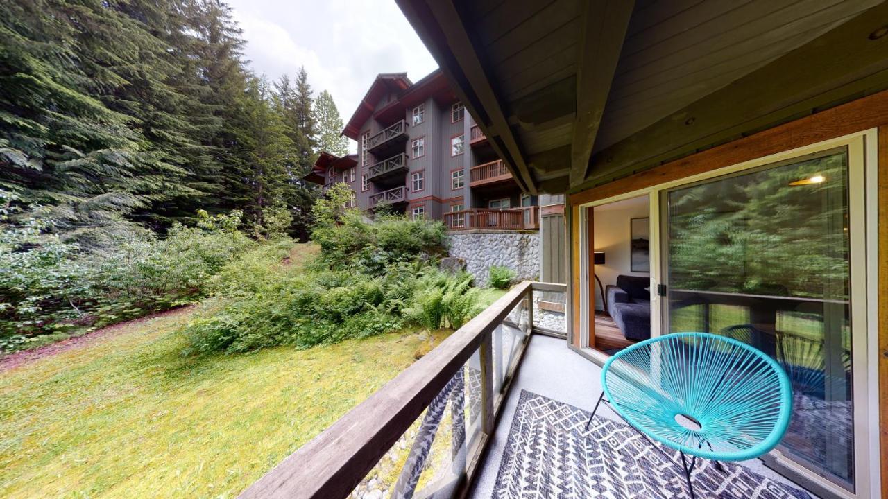 Lost Lake Lodge Whistler Exterior photo